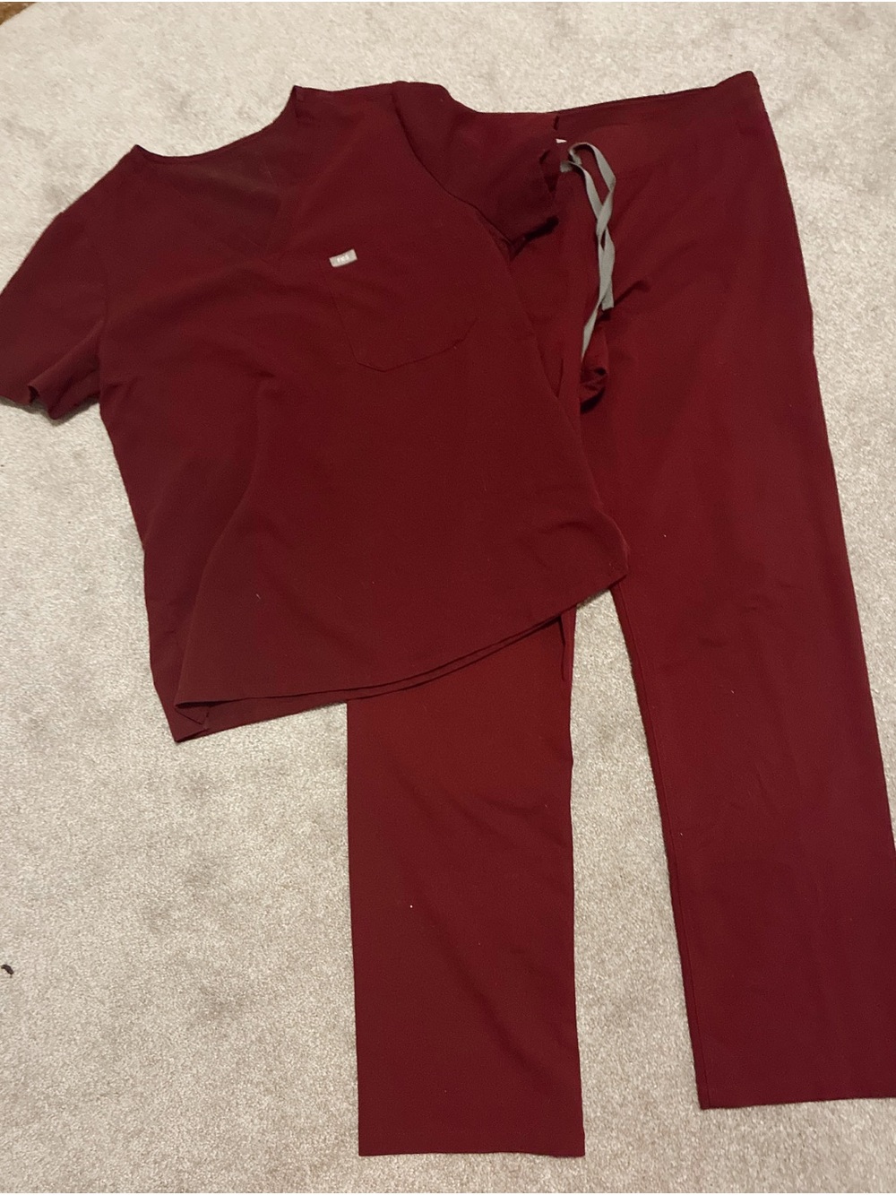 FIGS Burgundy Scrub Set